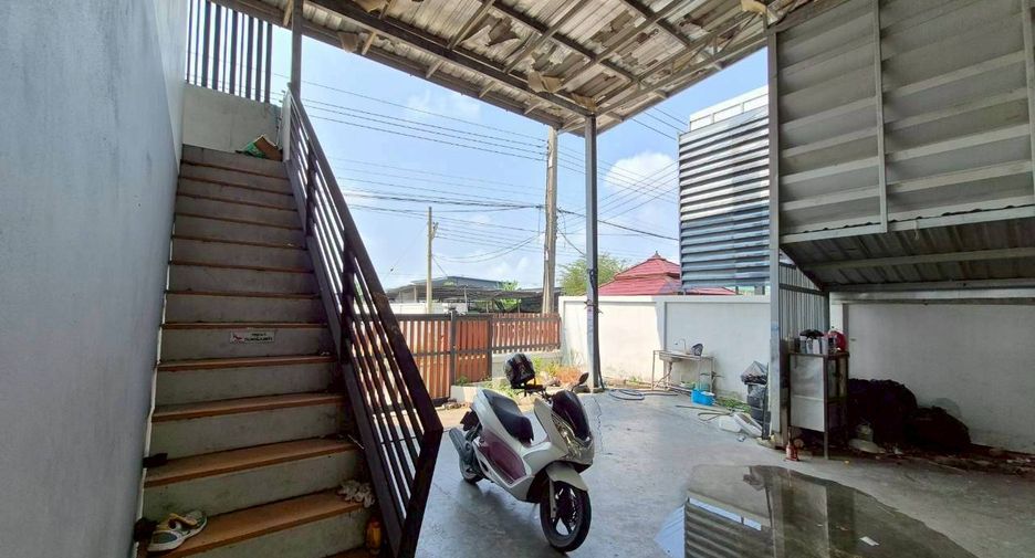 À louer et à vendre entrepôt à Bang Bo, Samut Prakan