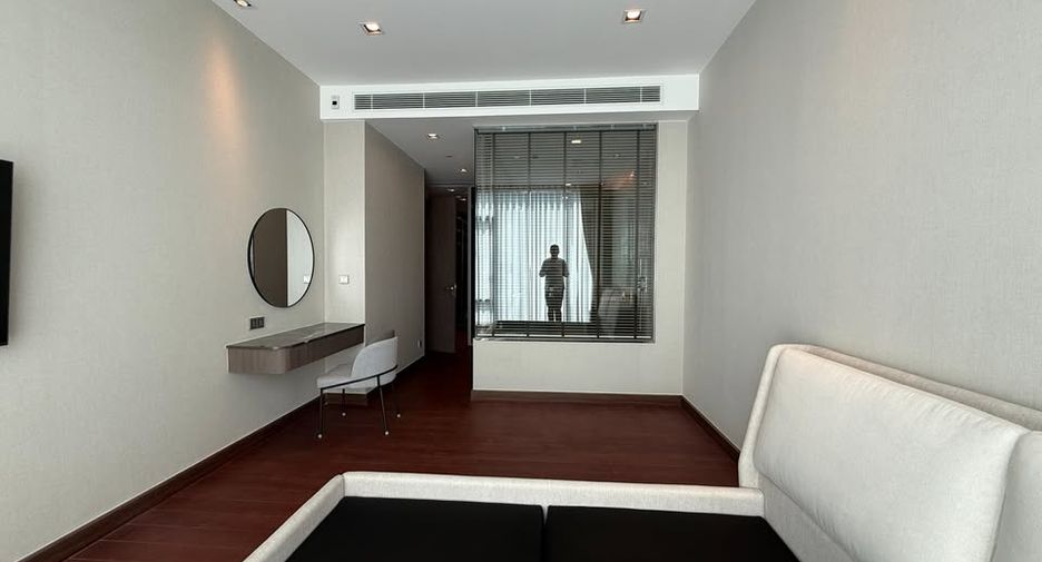 À louer 2 chambres condo à Khlong Toei, Bangkok