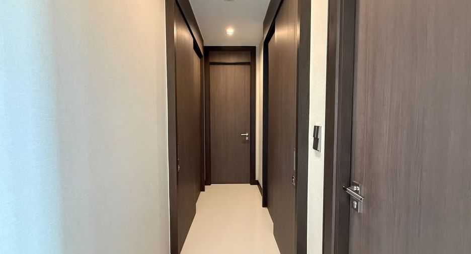 À louer 2 chambres condo à Khlong Toei, Bangkok