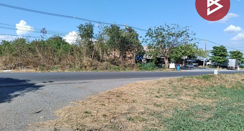 For sale land in Phatthana Nikhom, Lopburi
