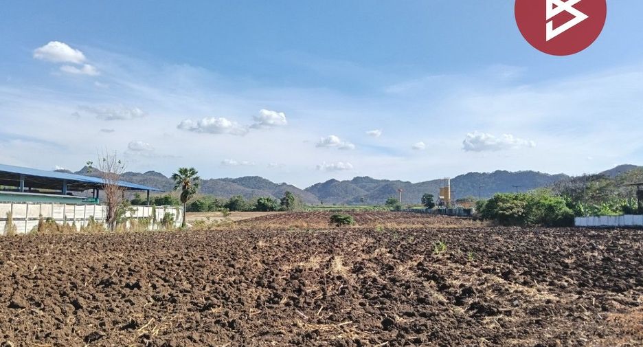 For sale land in Phatthana Nikhom, Lopburi