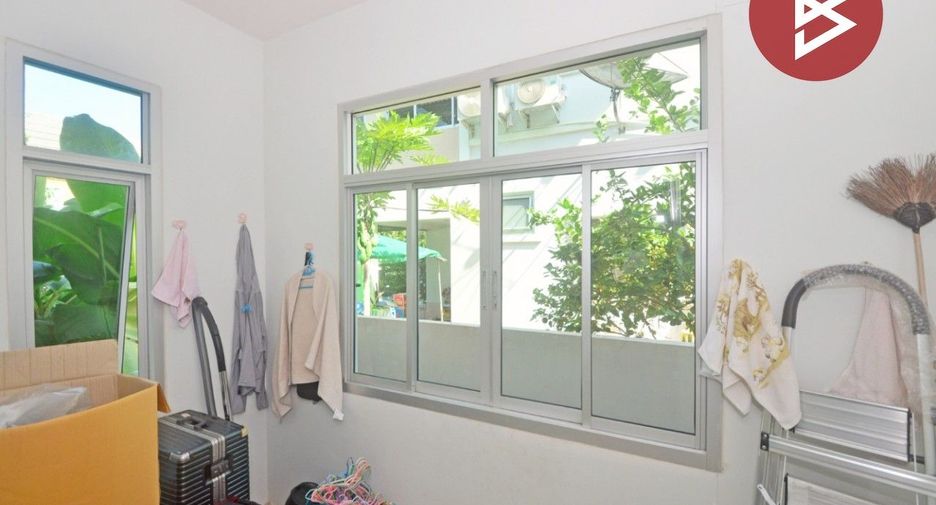 For sale 3 bedrooms house in Bang Phli, Samut Prakan