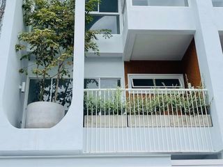 For Rent 3 Bedroom Townhouse In Mueang Chiang Mai
