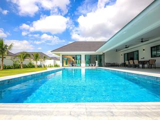 Villa en venta de 4 habitaciones en Hua Hin, Prachuap Khiri Khan