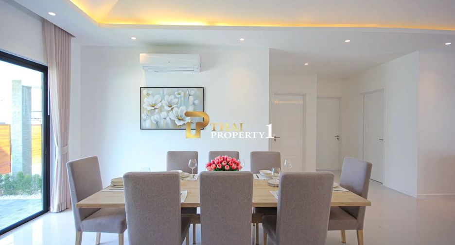 For sale 4 bedrooms villa in Hua Hin, Prachuap Khiri Khan