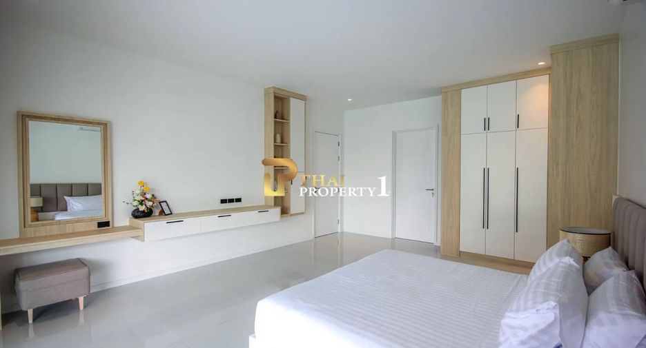 For sale 4 bedrooms villa in Hua Hin, Prachuap Khiri Khan