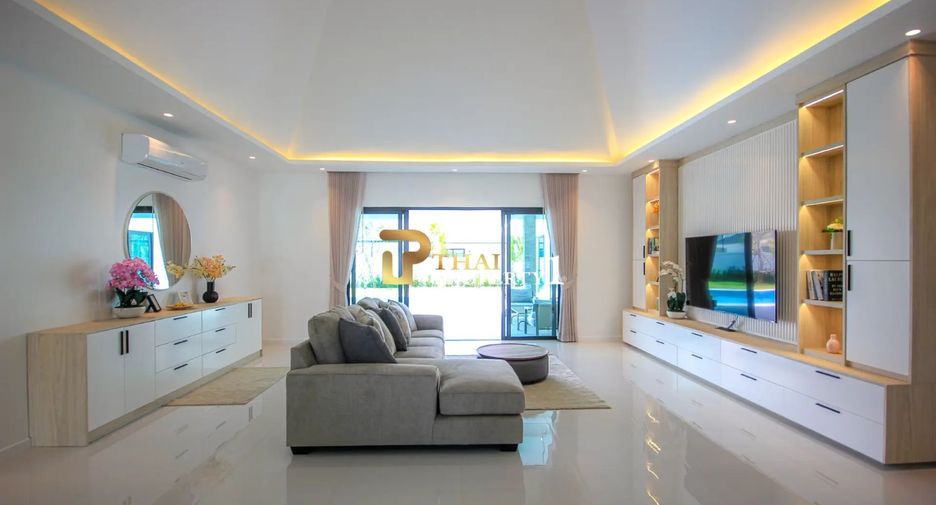 For sale 4 bedrooms villa in Hua Hin, Prachuap Khiri Khan