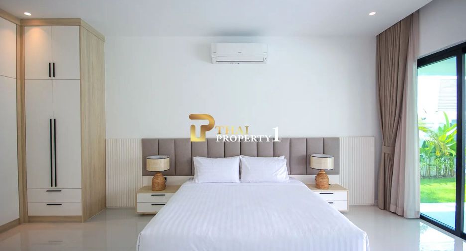 For sale 4 bedrooms villa in Hua Hin, Prachuap Khiri Khan