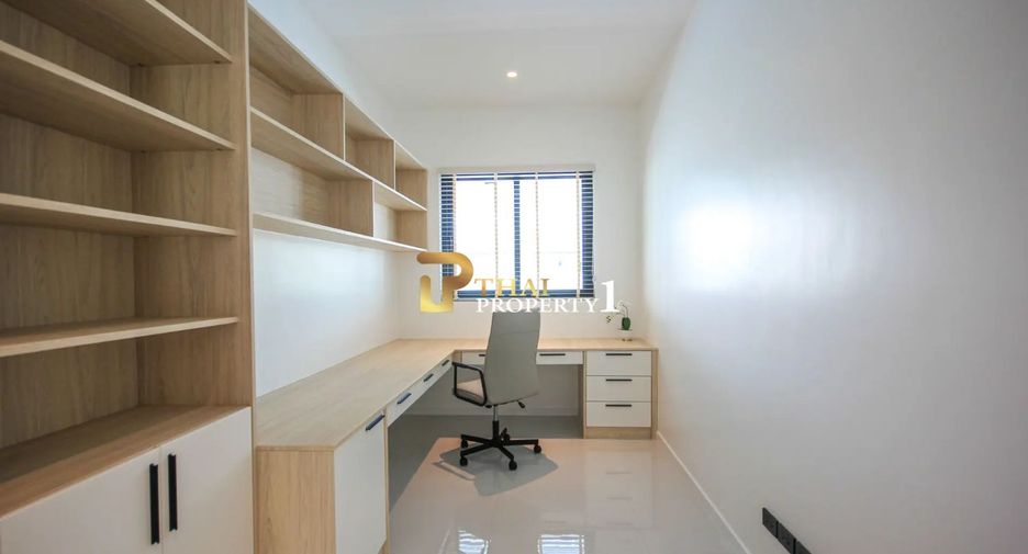 For sale 4 bedrooms villa in Hua Hin, Prachuap Khiri Khan