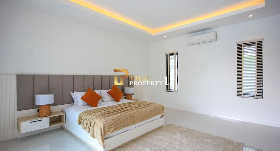 For sale 4 bedrooms villa in Hua Hin, Prachuap Khiri Khan