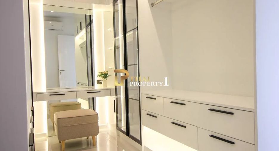 For sale 4 bedrooms villa in Hua Hin, Prachuap Khiri Khan