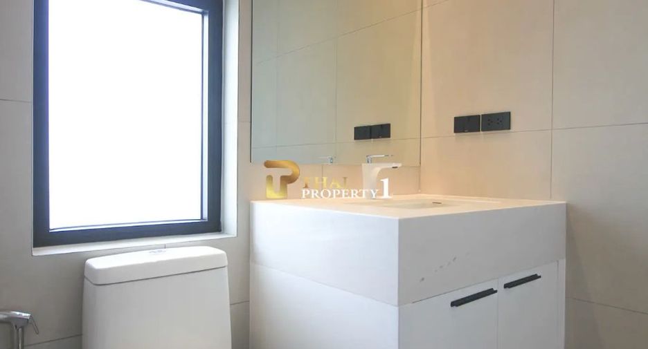 For sale 4 bedrooms villa in Hua Hin, Prachuap Khiri Khan