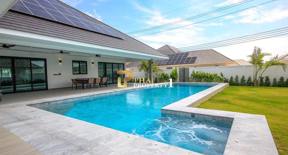 For sale 4 bedrooms villa in Hua Hin, Prachuap Khiri Khan