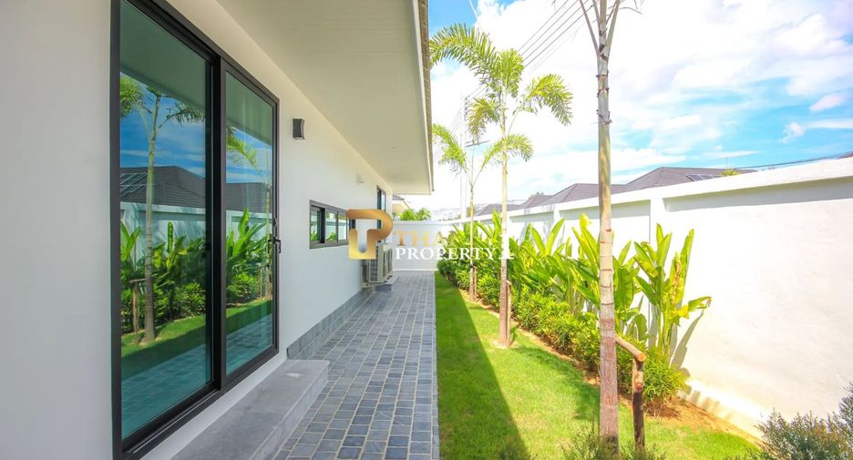 For sale 4 bedrooms villa in Hua Hin, Prachuap Khiri Khan