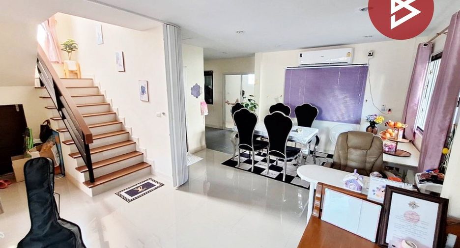 For sale 3 bedrooms house in Khlong Sam Wa, Bangkok