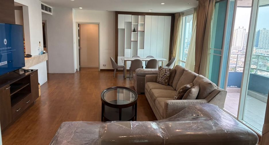 For sale 3 bedrooms condo in Bang Kho Laem, Bangkok