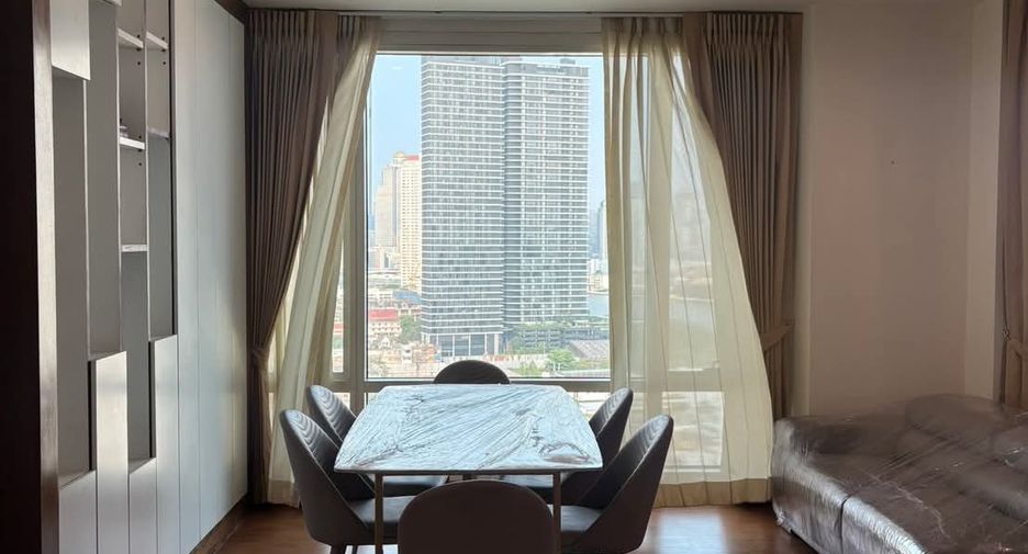 For sale 3 bedrooms condo in Bang Kho Laem, Bangkok