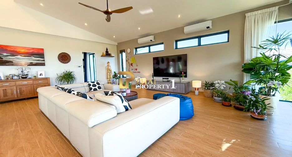Villa zum Kauf mit 4 Zimmer in Hua Hin, Prachuap Khiri Khan