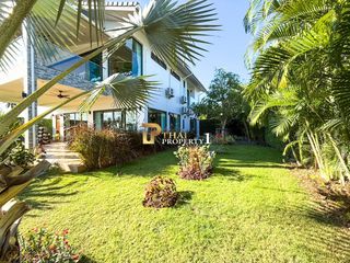 For sale 4 bedrooms villa in Hua Hin, Prachuap Khiri Khan