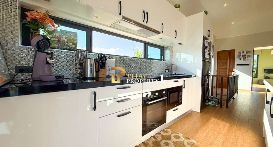 Villa zum Kauf mit 4 Zimmer in Hua Hin, Prachuap Khiri Khan