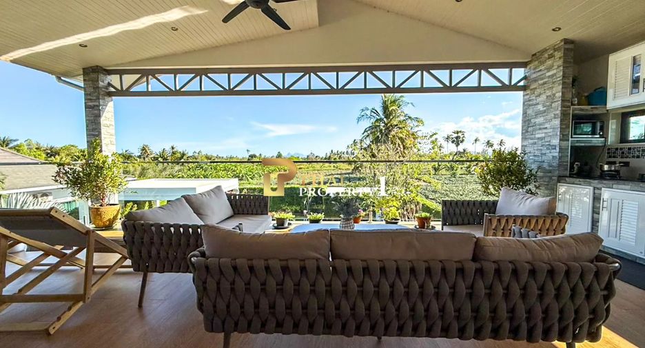 Villa zum Kauf mit 4 Zimmer in Hua Hin, Prachuap Khiri Khan