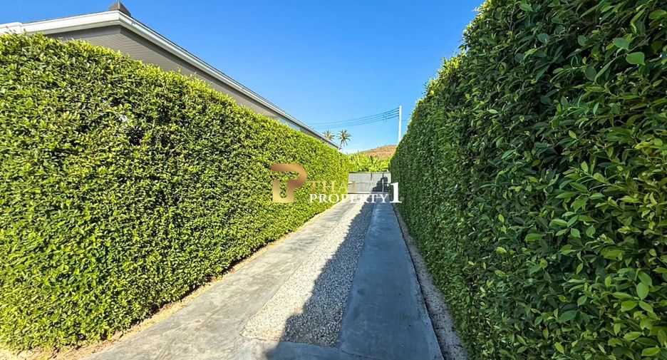 Villa zum Kauf mit 4 Zimmer in Hua Hin, Prachuap Khiri Khan