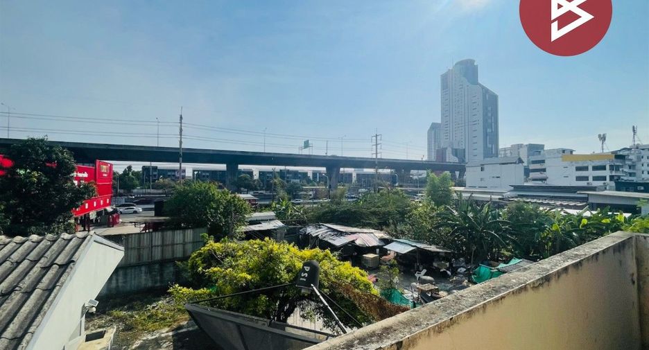 For sale 1 bed retail Space in Bang Phli, Samut Prakan
