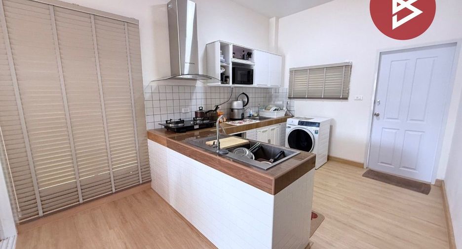 Haus zum Kauf mit 3 Zimmer in Mueang Chon Buri, Chonburi