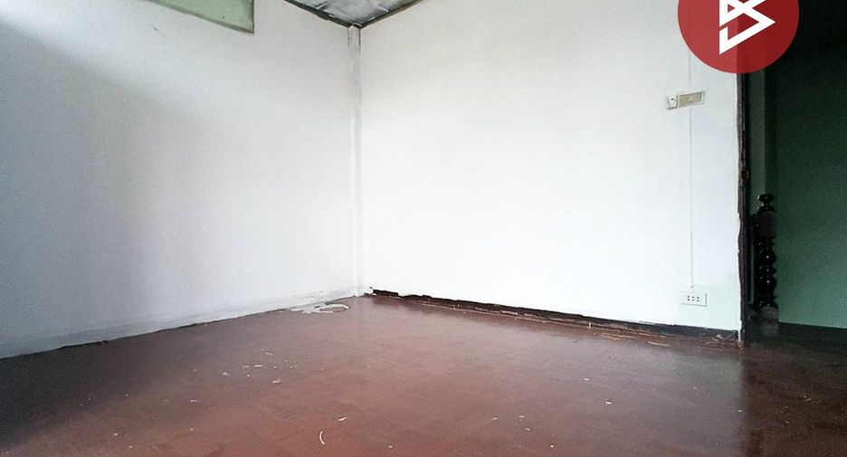Reihenhaus zum Kauf mit 1 Zimmer in Khlong Sam Wa, Bangkok