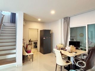 For sale 4 bedrooms house in Bang Khae, Bangkok