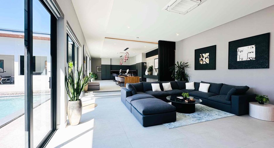 For sale 5 ベッドルーム house in East Pattaya, Pattaya