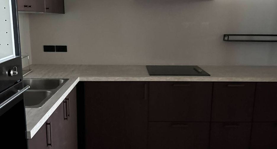 For rent 2 bedrooms condo in Sathon, Bangkok