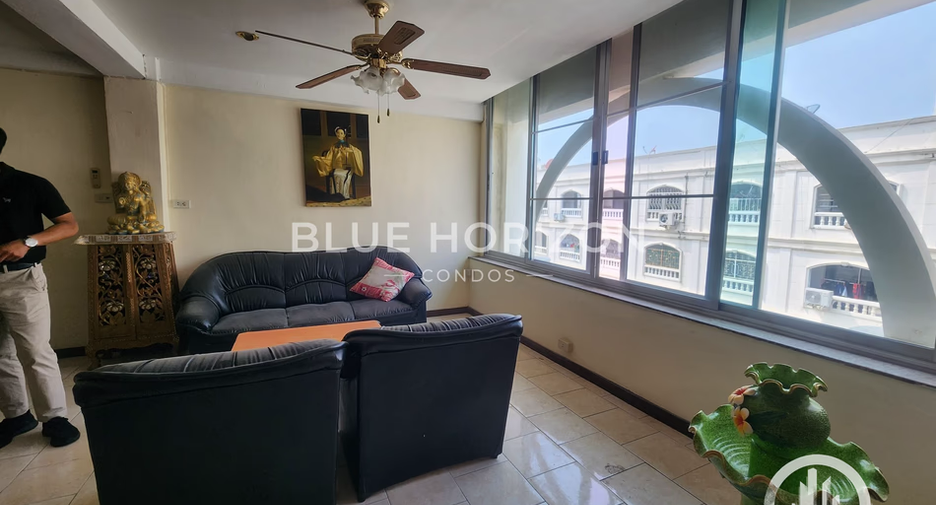 For sale studio condo in Bang Lamung, Chonburi