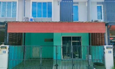 出售 3 卧室 联排别墅 在 Mueang Samut Prakan, Samut Prakan