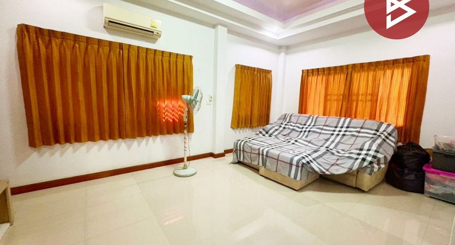 À vendre 3 chambres maison à Mueang Nakhon Sawan, Nakhon Sawan