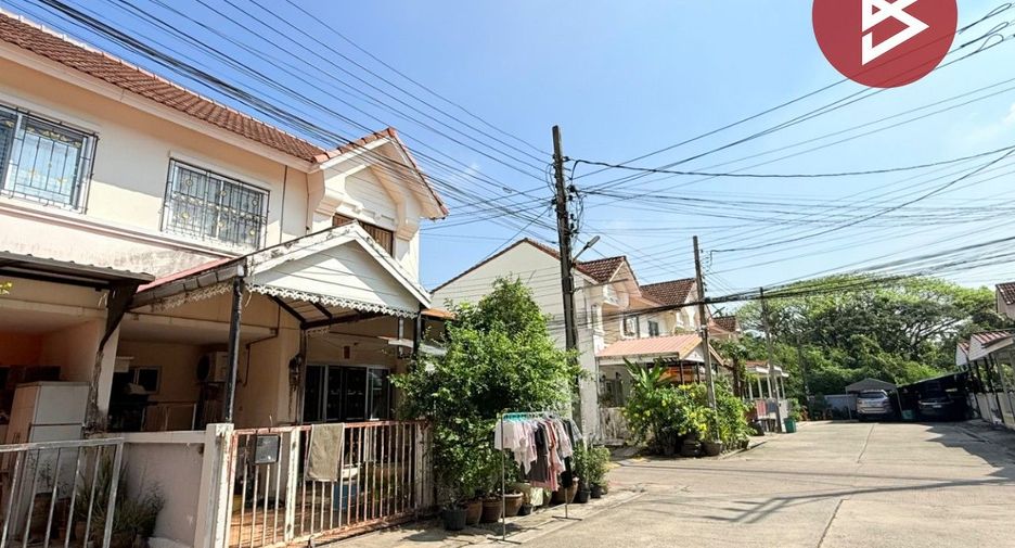 Продажа 3 спальни таунхаус в Кхлонг Сам Ща, Бангкок
