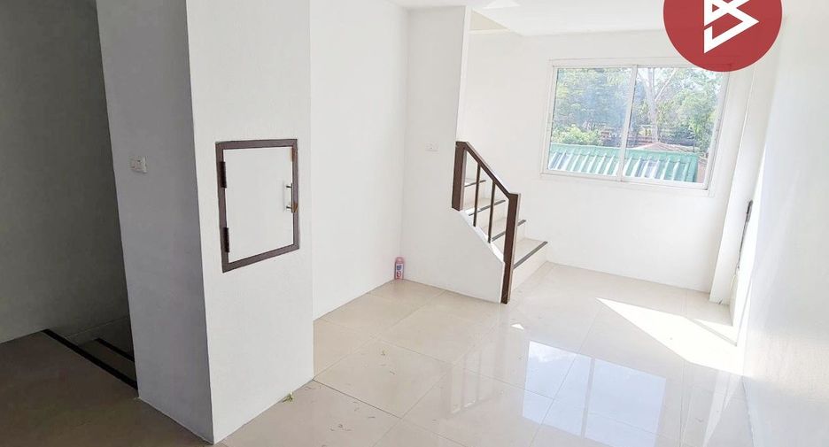 For sale 3 ベッドルーム retail Space in Mueang Chiang Mai, Chiang Mai