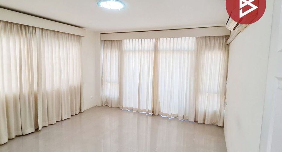 For sale 3 ベッドルーム retail Space in Mueang Chiang Mai, Chiang Mai