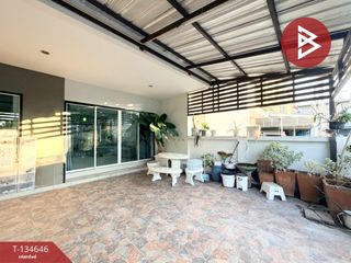 Продажа 3 спальни таунхаус в Mueang Chon Buri, Чонбури