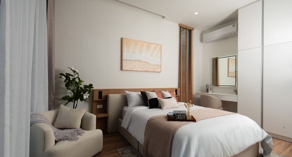 For sale 4 bedrooms villa in Mueang Phuket, Phuket