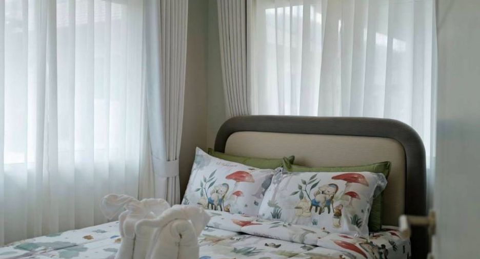 For rent 4 bedrooms house in Mueang Phuket, Phuket