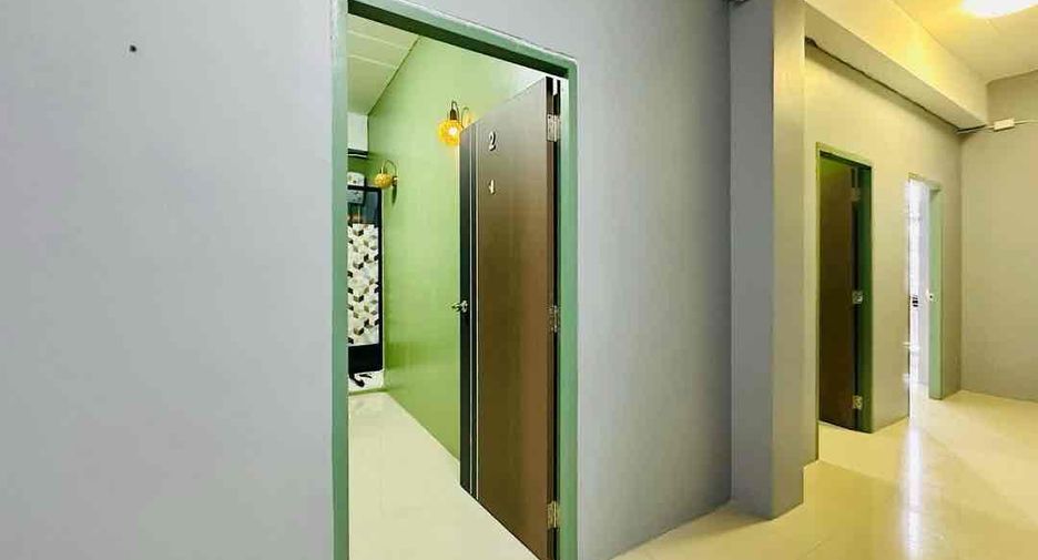 For sale 6 bedrooms retail Space in Sattahip, Pattaya