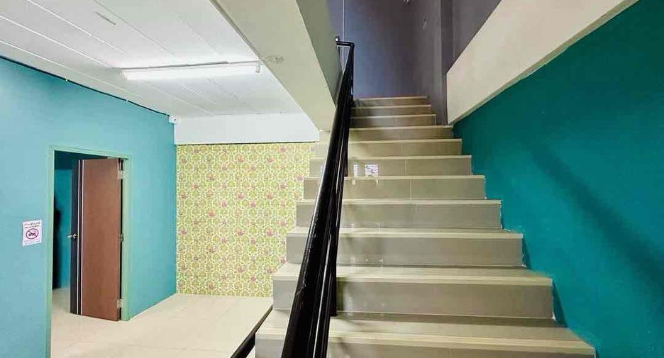 For sale 6 bedrooms retail Space in Sattahip, Pattaya