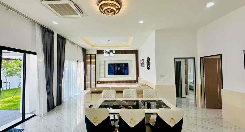 For sale 3 bedrooms house in Huay Yai, Pattaya