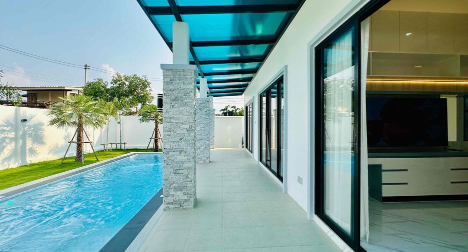 For sale 3 bedrooms house in Huay Yai, Pattaya