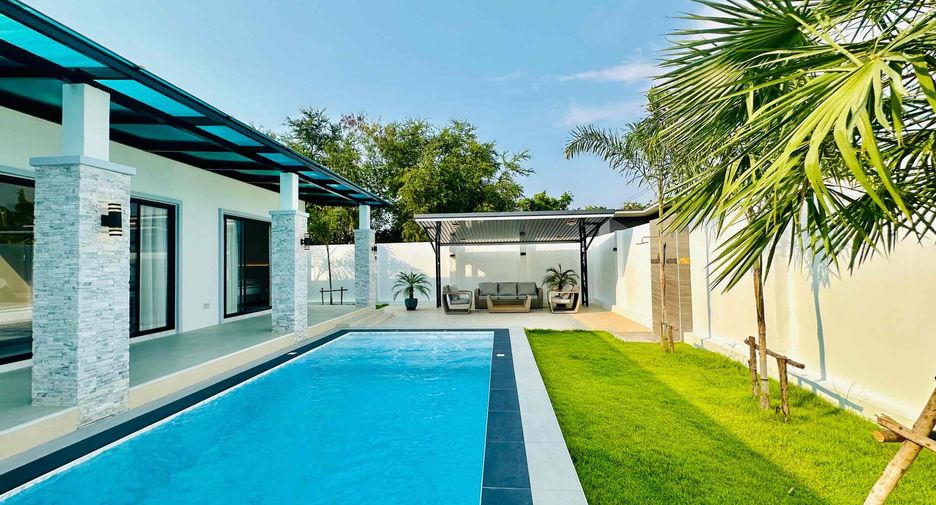 For sale 3 bedrooms house in Huay Yai, Pattaya