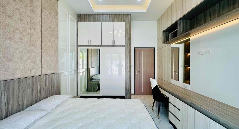 For sale 3 bedrooms house in Huay Yai, Pattaya