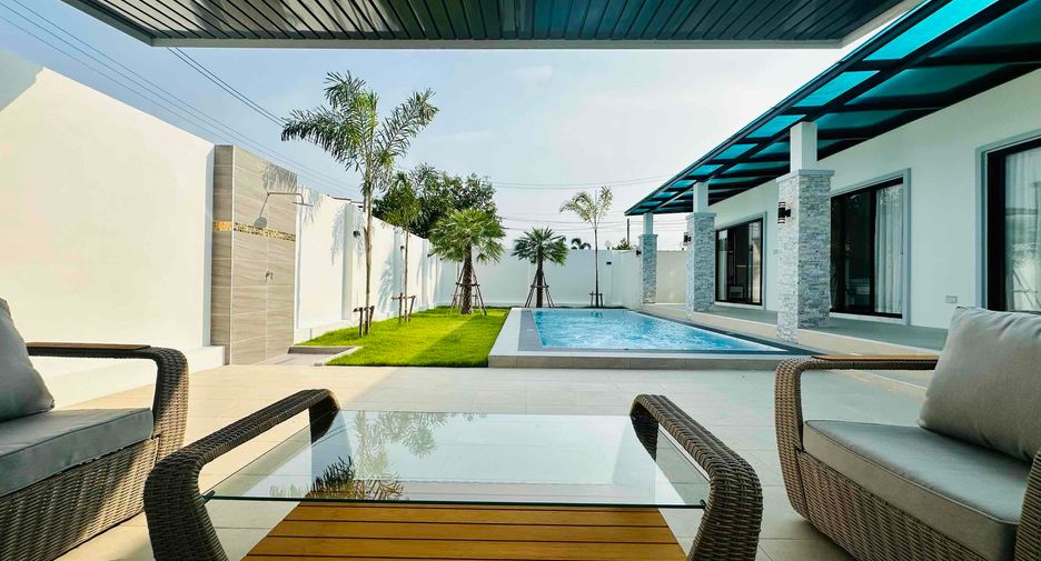 For sale 3 bedrooms house in Huay Yai, Pattaya