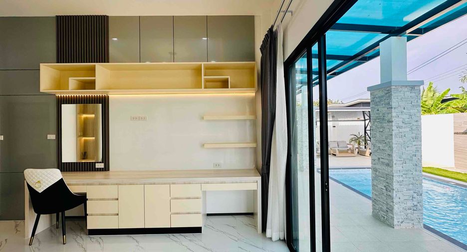 For sale 3 bedrooms house in Huay Yai, Pattaya