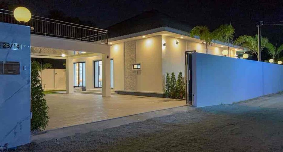 For sale 3 bedrooms house in Huay Yai, Pattaya